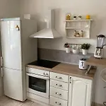 La Bella Nyaraló *